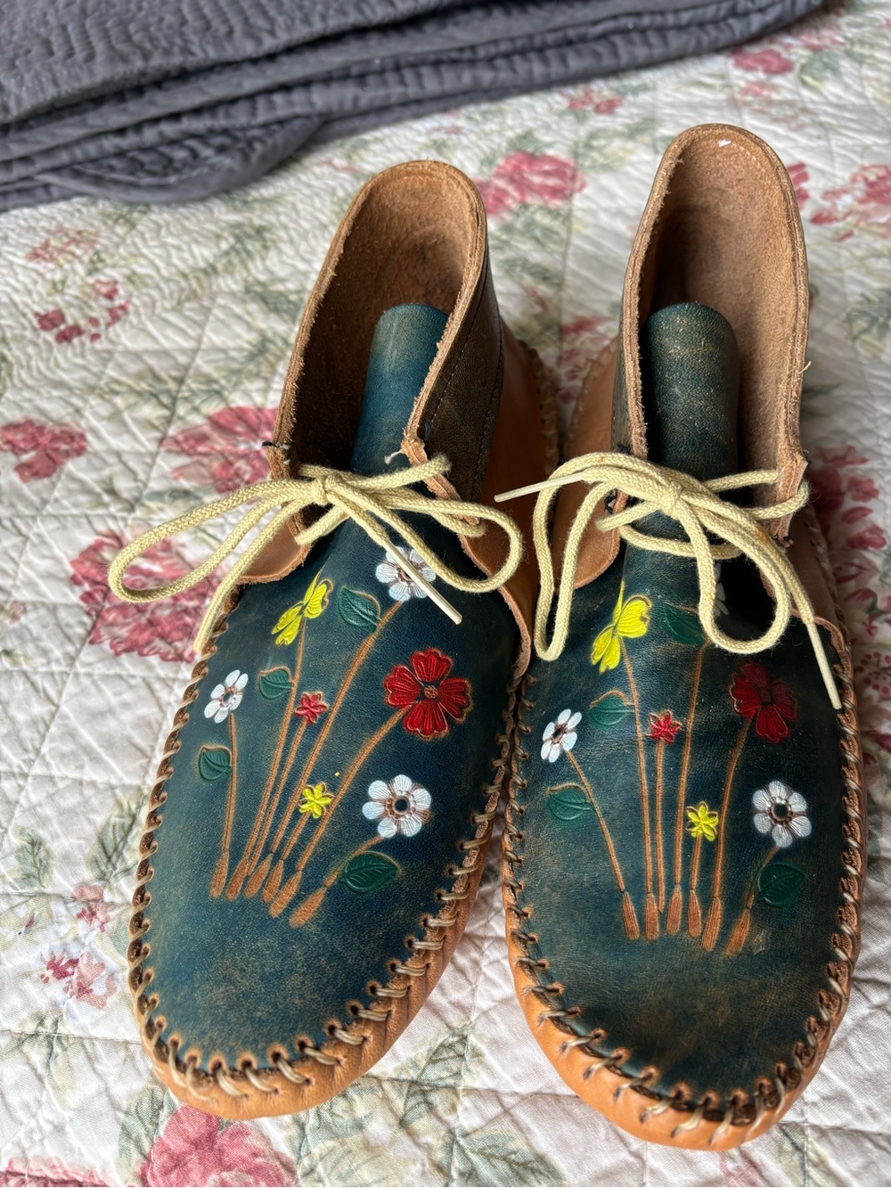Wrangler Teal Leather Moccasins with Hand-Painted Floral Accents